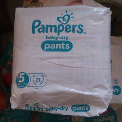 پوشک پمپرز شورتی سایز 5 -21عددی